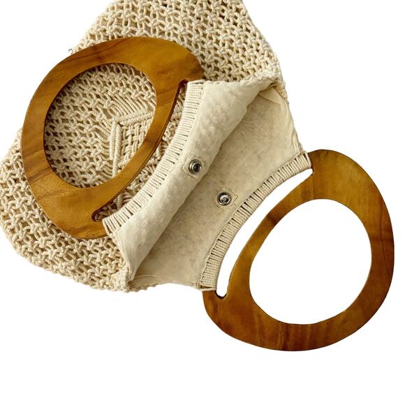 Vintage 1970s Mister Ernest Macrame Handbag - Picture 5 of 9